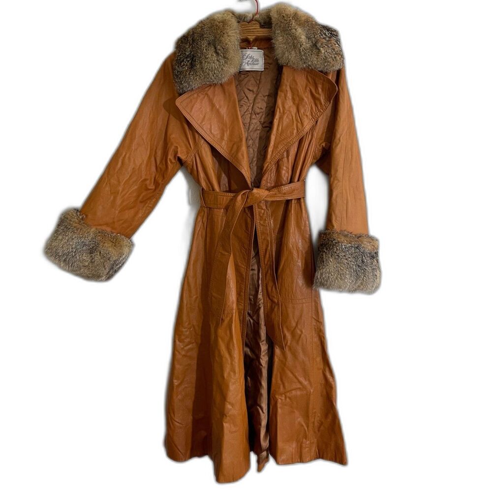 Vintage SAKS 5th Ave LEATHER Women's JACKET Coat Size 12 Fur Tailored Belted - Picture 13 of 16